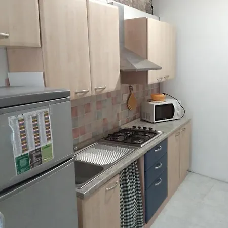 Carruggetto לינה וארוחת בוקר 3*
